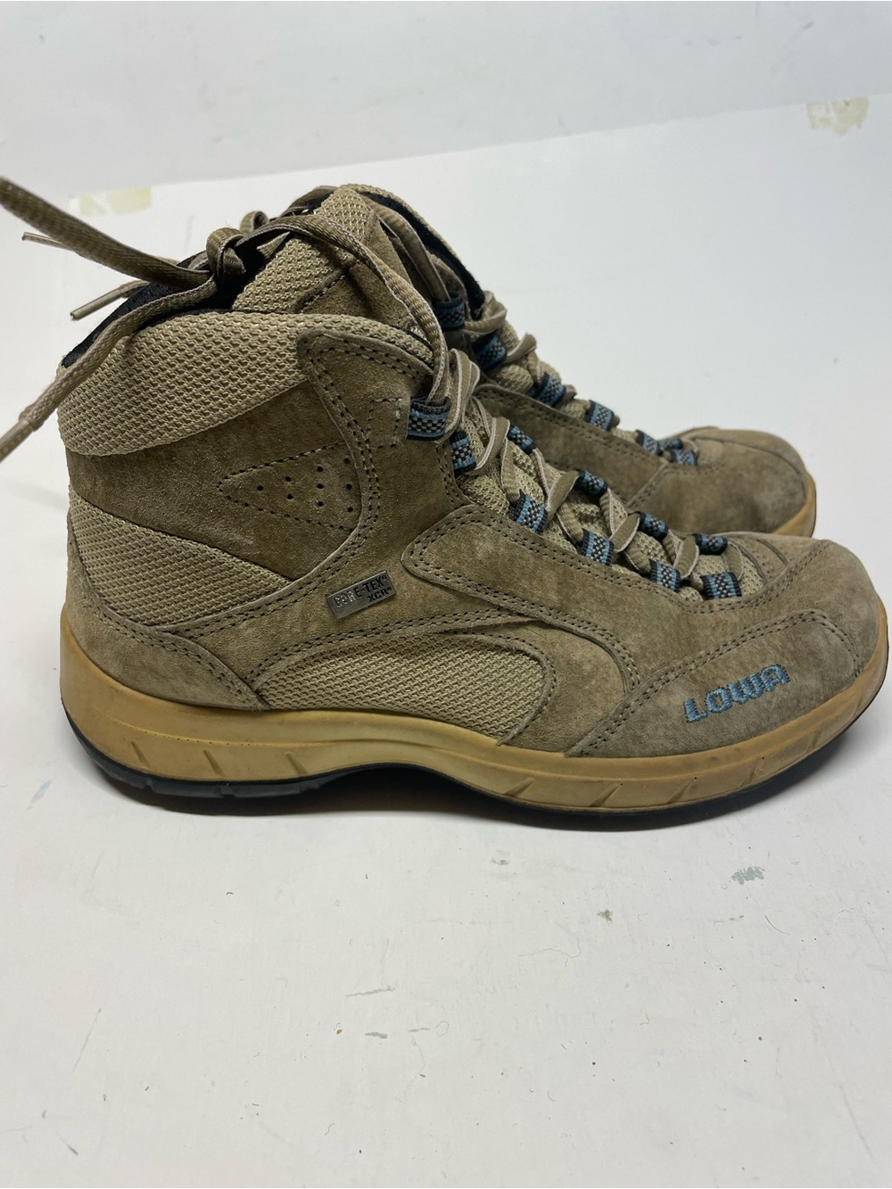 Lowa Women Size US 6 EU 37 Mira XCR MID LADY Gore-Tex Tan Boots